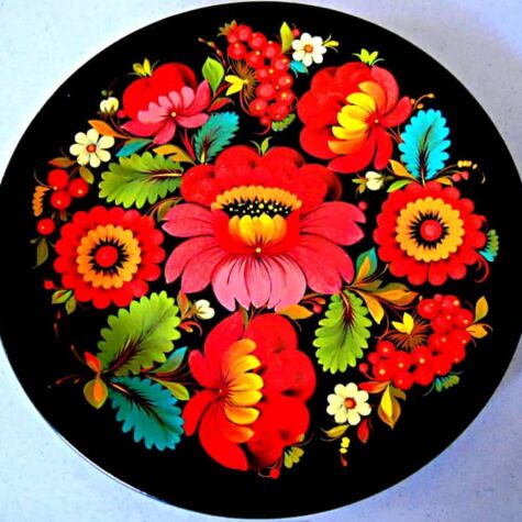 Floral wooden plate